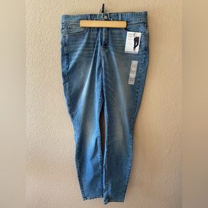 nwt levi jeans